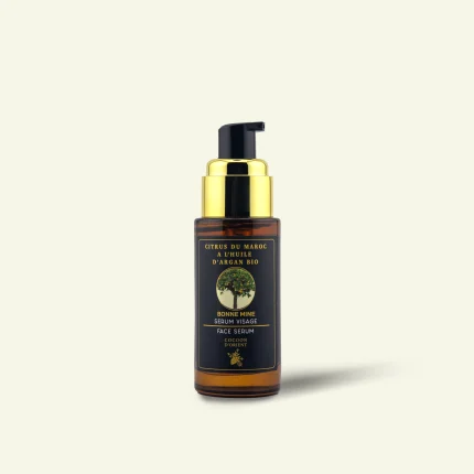 Sérum visage Bonne Mine Argan Bio Citrus – application sur peau marquée par taches brunes et ridules